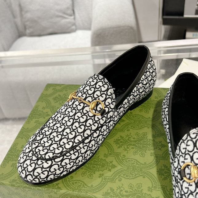 MEN'S LOAFER WITH HORSEBIT IN BLACK MIX WHITE MONOGRAM JACQUARD FABRIC
