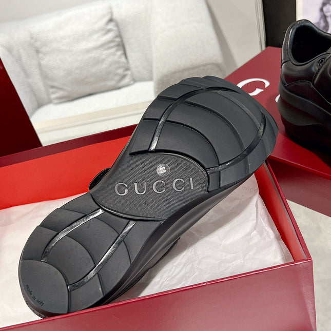 GG WAVE SNEAKER IN BLACK CALFSKIN