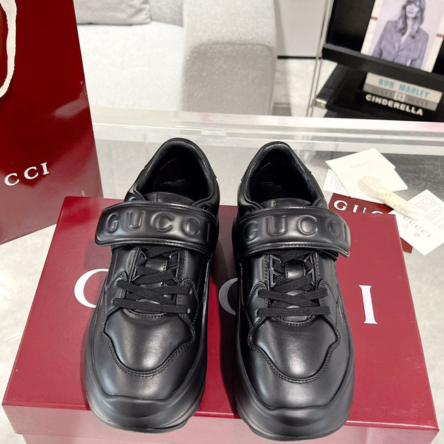 GG WAVE SNEAKER IN BLACK CALFSKIN