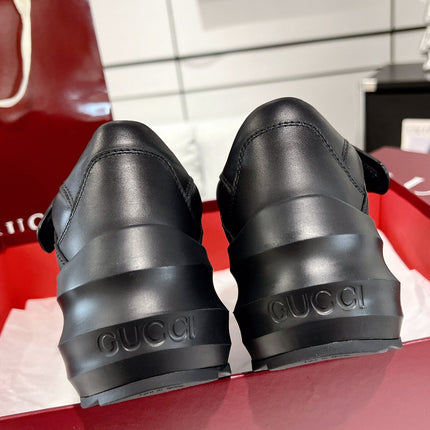 GG WAVE SNEAKER IN BLACK CALFSKIN