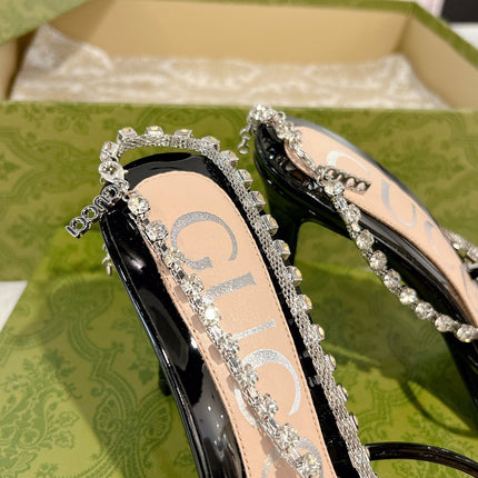 STRAPPY SANDAL WITH RHINESTONE CHAIN IN BLACK PATENT LEATHER