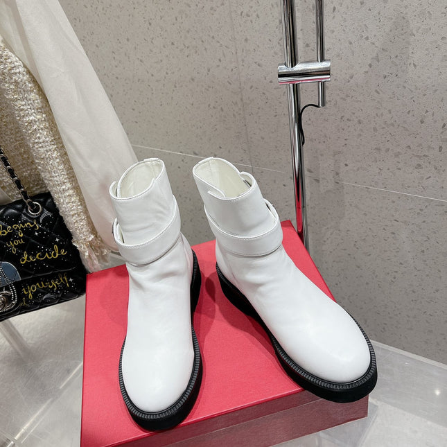 VLOGO SIGNATURE WHITE CALFSKIN ANKLE BOOT 30MM