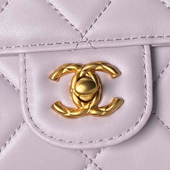 CHANEL 25S FLAP BAG 18 CM IN LIGHT PURPLE LAMBSKIN WITH TOP HANDLE