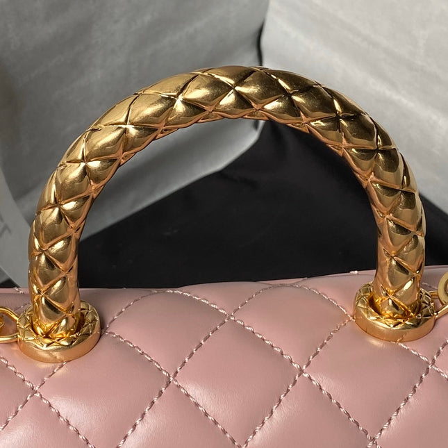 CHANEL 25S CLASSIC COCO HANDLE BAG 19 CM IN LIGHT PINK LAMBSKIN WITH GOLD HARDWARE