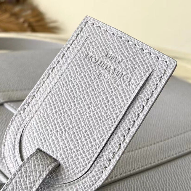 PORTE-DOCUMENTS VOYAGE PM 36 IN DOVE GRAY CALFSKIN