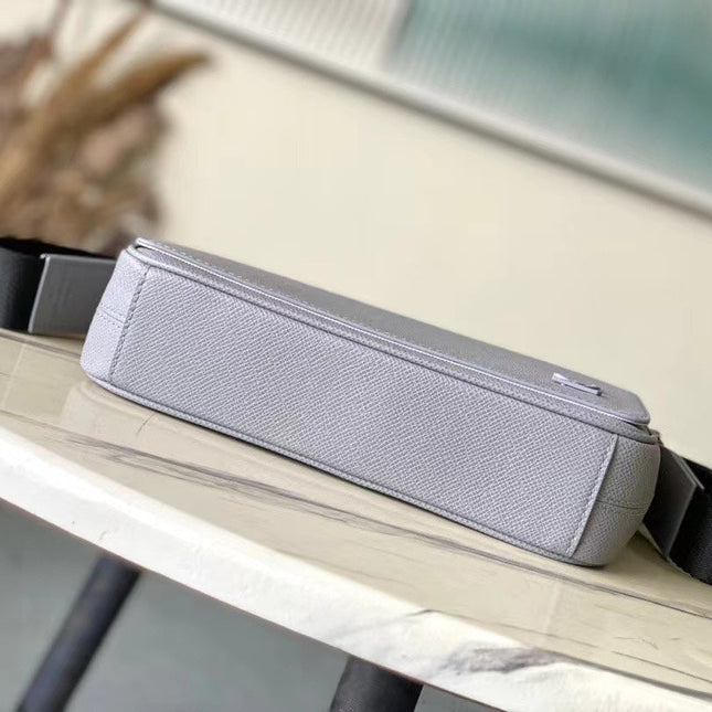 DISTRICT PM 26 IN DOVE GRAY CALFSKIN