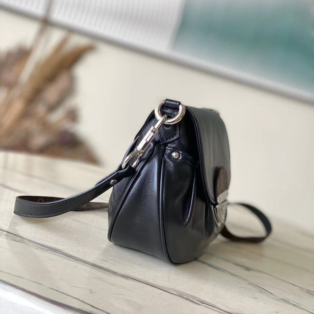 SUNSET VIBE 27 IN BLACK LAMBSKIN AND MONOGRAM CANVAS SILVER BUCKLE