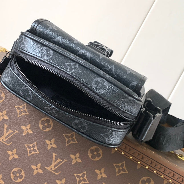 LV 25S GETAWAY MESSENGER BAG 20 IN BLACK MONOGRAM ECLIPSE CANVAS