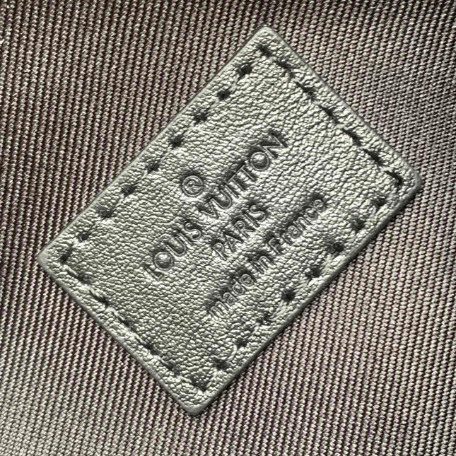 LV 25S GETAWAY MESSENGER BAG 20 IN BLACK MONOGRAM ECLIPSE CANVAS