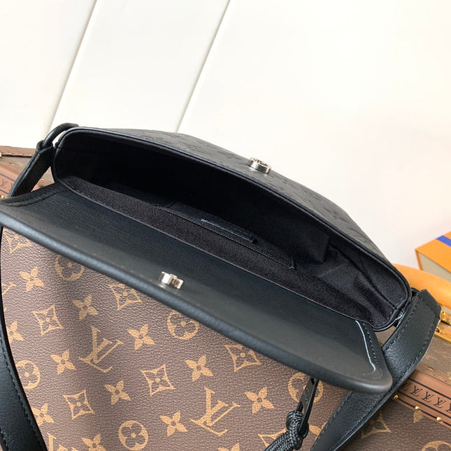 LV 25S PULSE WEARABLE WALLET 22 IN BLACK MONOGRAM SHADOW EMBOSSED CALFSKIN