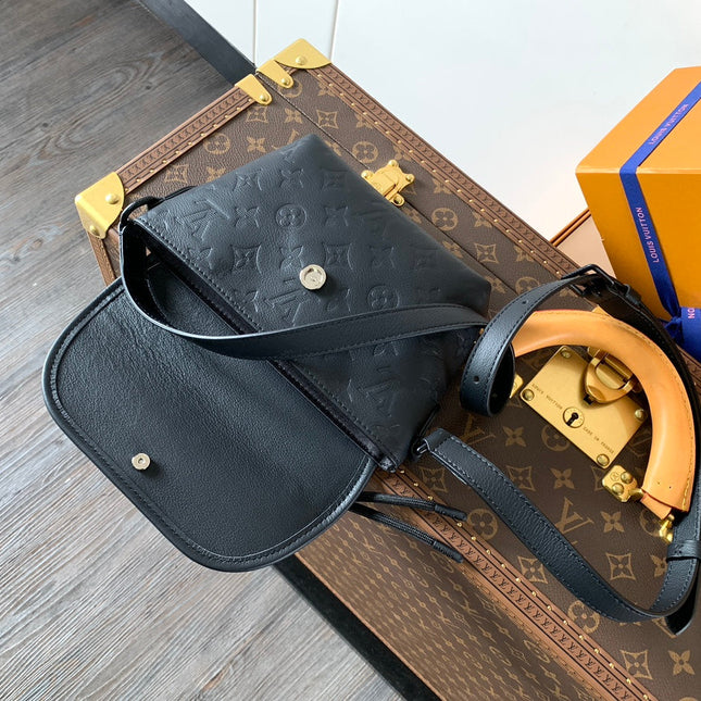 LV 25S PULSE WEARABLE WALLET 22 IN BLACK MONOGRAM SHADOW EMBOSSED CALFSKIN