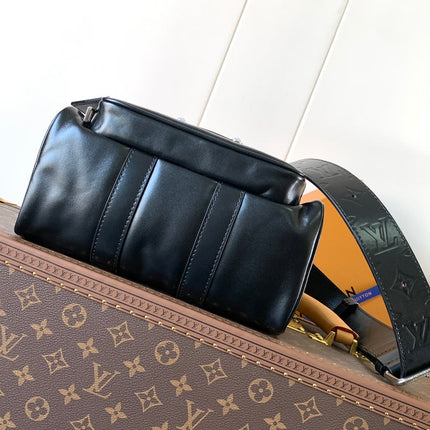 LV 25S KEEPALL CARGO BANDOULIÈRE 25 IN BLACK CALFSKIN SILVER HARDWARE