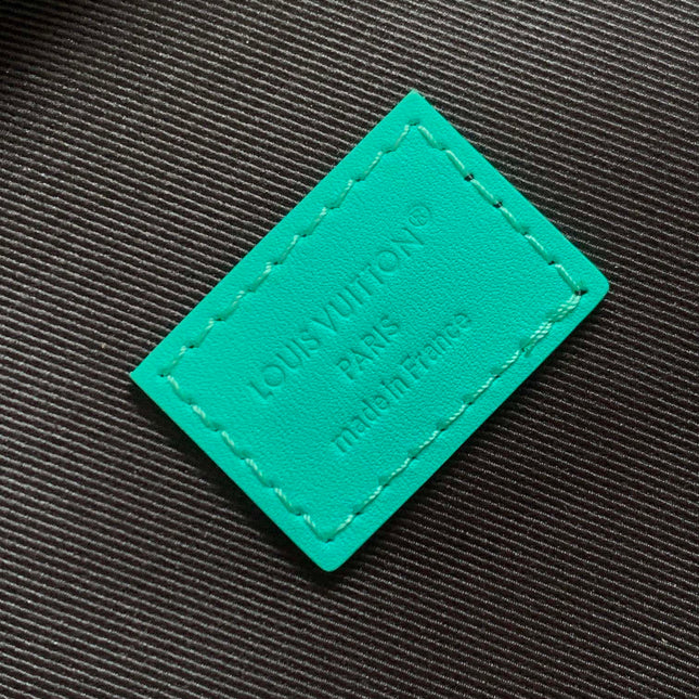 LV 25S DISCOVERY PM BACKPACK 38 IN BLACK AQUA MONOGRAM ECLIPSE CANVAS AND CALFSKIN