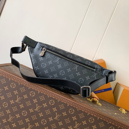 LV 25S DISCOVERY BUMBAG 44 IN BLACK AQUA MONOGRAM ECLIPSE CANVAS AND CALFSKIN