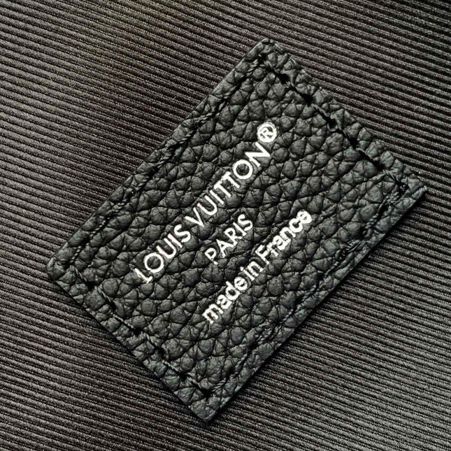 LV 25S STEAMER BAG 18 IN DAMOFLAGE BLACK CANVAS