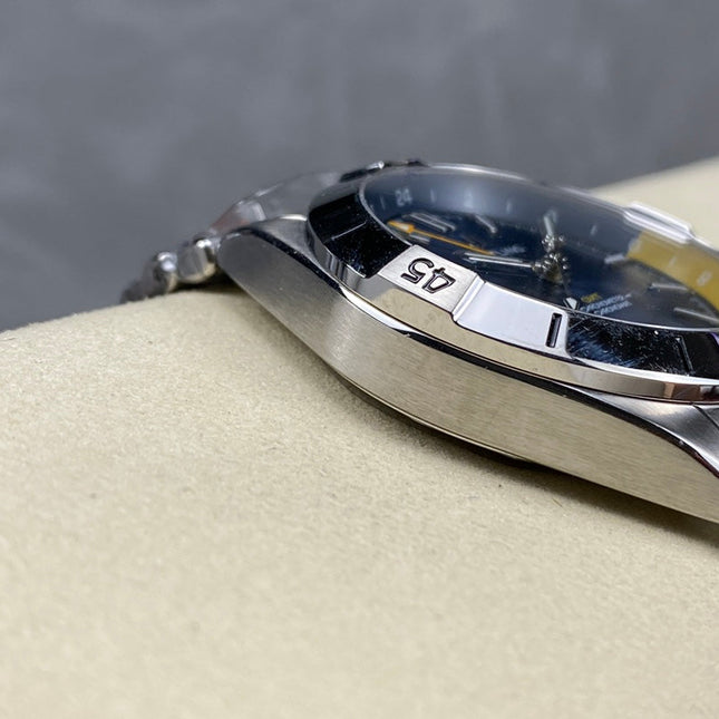 CHRONOMAT AUTOMATIC GMT 40 ALL STEEL BLUE MIX YELLOW DIAL