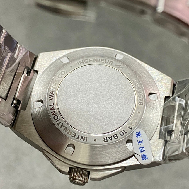 INGENIEUR AUTOMATIC 40 SILVER STAINLESS STEEL CASE