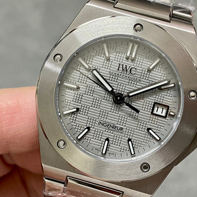 INGENIEUR AUTOMATIC 40 SILVER STAINLESS STEEL CASE