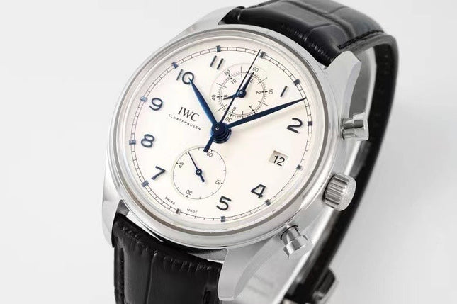 PORTUGIESER CHRONOGRAPH CLASSIC 42 MM SILVER CASE WITH BLACK LEATHER STRAP AND WHITE DIAL