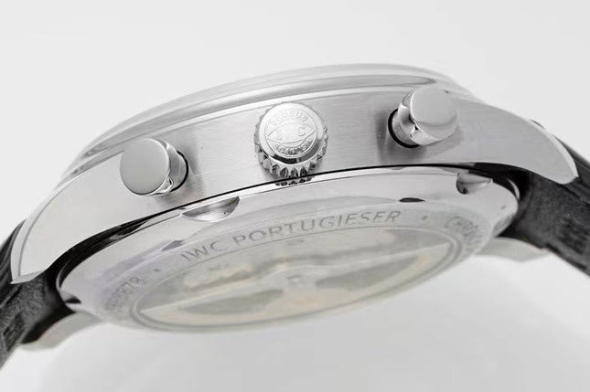 PORTUGIESER CHRONOGRAPH CLASSIC 42 MM SILVER CASE WITH BLACK LEATHER STRAP AND WHITE DIAL