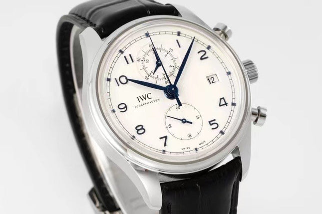 PORTUGIESER CHRONOGRAPH CLASSIC 42 MM SILVER CASE WITH BLACK LEATHER STRAP AND WHITE DIAL