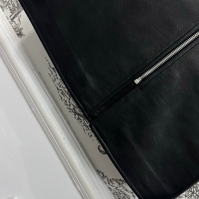 PRADA SHORT LEATHER SKIRT WITH ZIPPER 274475