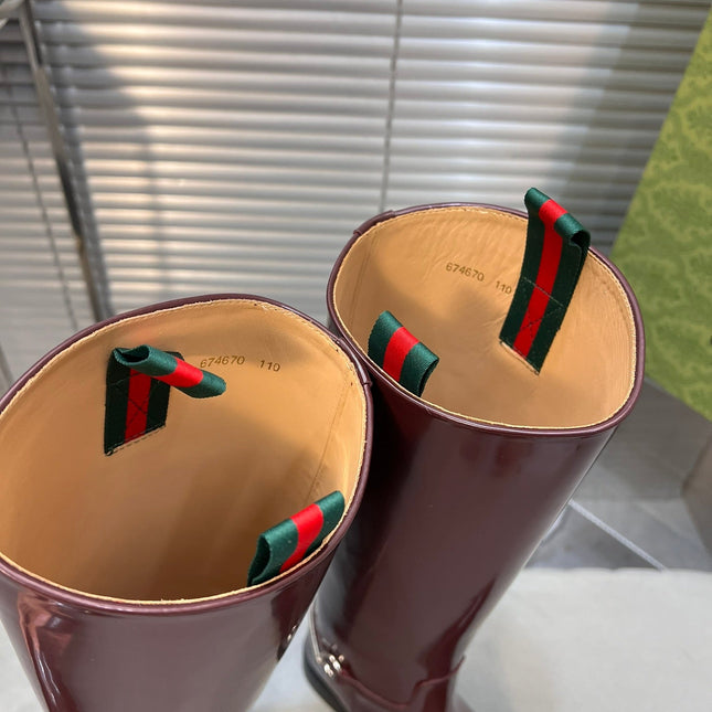 SLIM HORSEBIT KNEE BOOTS WITH WEB IN WINE RED GLOSSY CALFSKIN