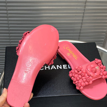 SLIPPERS CAMELLIA IN PINK CALFSKIN