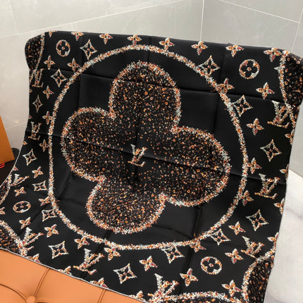 LV SCARF 90 CM IN SILK 704582