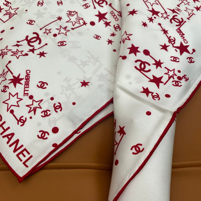 CHANEL 25S SCARF 90 IN SILK 704601