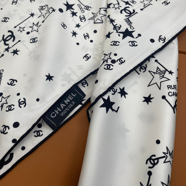CHANEL 25S SCARF 90 IN SILK 704602