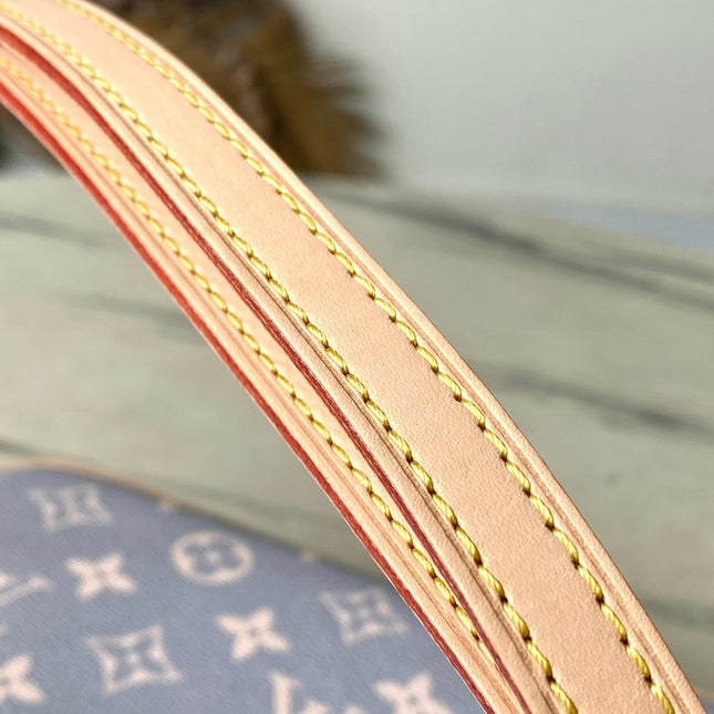 IVY 23 IN GRAY CREAM MONOGRAM TRIANON CANVAS GOLD HARDWARE