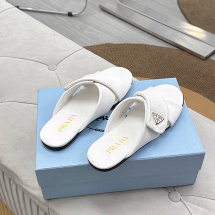 PRADA 25S SLIDE SANDALS IN WHITE CALFSKIN LOGO