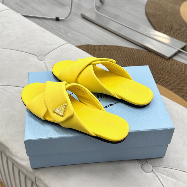 PRADA 25S SLIDE SANDALS IN YELLOW CALFSKIN LOGO