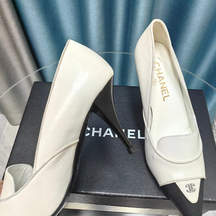HIGH HEELS IN WHITE MIX BLACK SHEEPSKIN