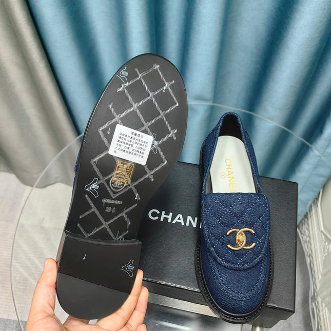 MOCCASINS NAVY BLUE QUILTED LAMBSKIN