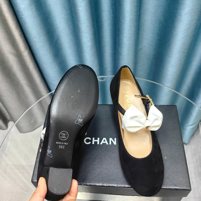 HIGH MARY JANE SHOES BLACK SUEDE WITH WHITE BOW