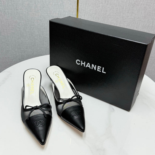 CC HEEL MULES 25S IN BLACK MESH FABRIC AND LAMBSKIN WITH BOW