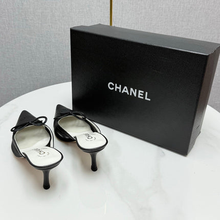 CC HEEL MULES 25S IN BLACK MESH FABRIC AND LAMBSKIN WITH BOW