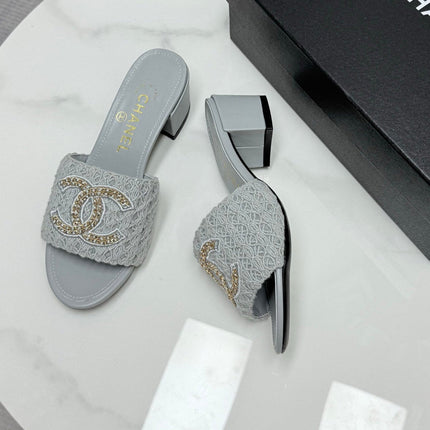 CC HIGH HEEL 25S INDUSTY BLUE GREY FABRIC AND CALFSKIN WITH LOGO