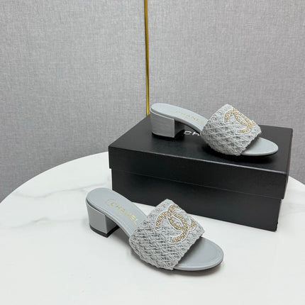 CC HIGH HEEL 25S INDUSTY BLUE GREY FABRIC AND CALFSKIN WITH LOGO