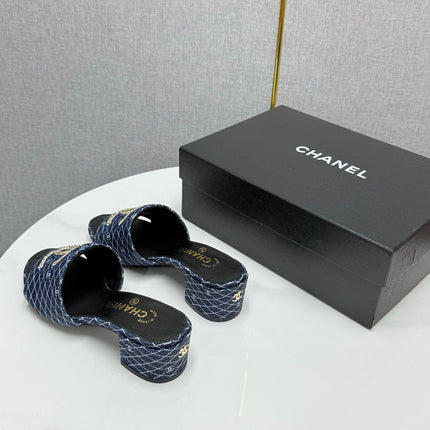 CC HIGH HEEL 25S IN DARK BLUE DENIM STRIPED PATTERN WITH LOGO PRINT