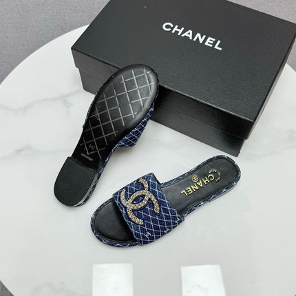 CC SLIDE SANDALS 25S IN DARK BLUE DENIM AND CALFSKIN WITH LOGO