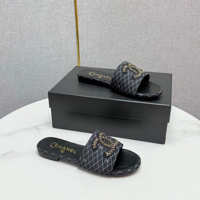 CC SLIDE SANDALS 25S IN BLACK DENIM AND CALFSKIN WITH LOGO