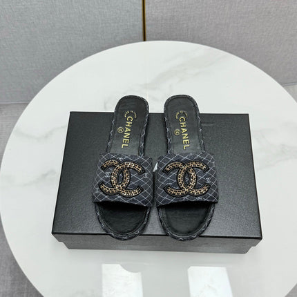 CC SLIDE SANDALS 25S IN BLACK DENIM AND CALFSKIN WITH LOGO