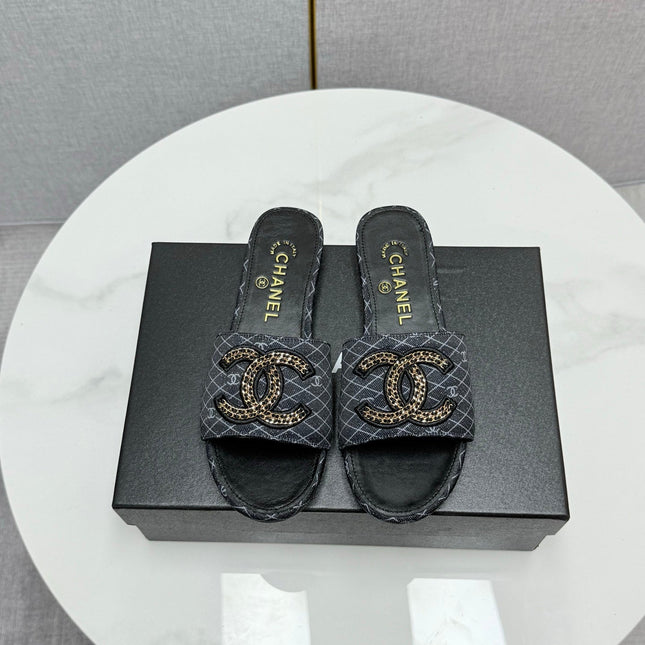 CC SLIDE SANDALS 25S IN BLACK DENIM AND CALFSKIN WITH LOGO