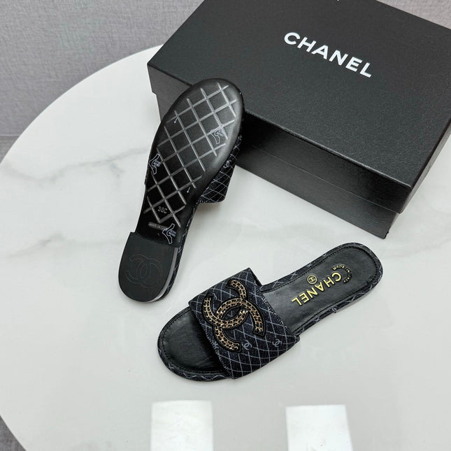 CC SLIDE SANDALS 25S IN BLACK DENIM AND CALFSKIN WITH LOGO