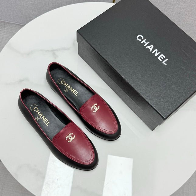 CC LOAFERS 25S IN BLACK MIX DARK RED CALFSKIN GOLD HARDWARE WITH STONES