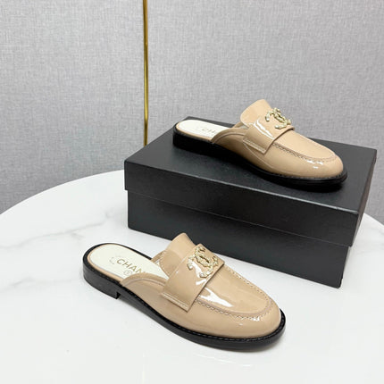 CC FLAT MULE 25S IN LIGHT BEIGE CALFSKIN STYLE 9