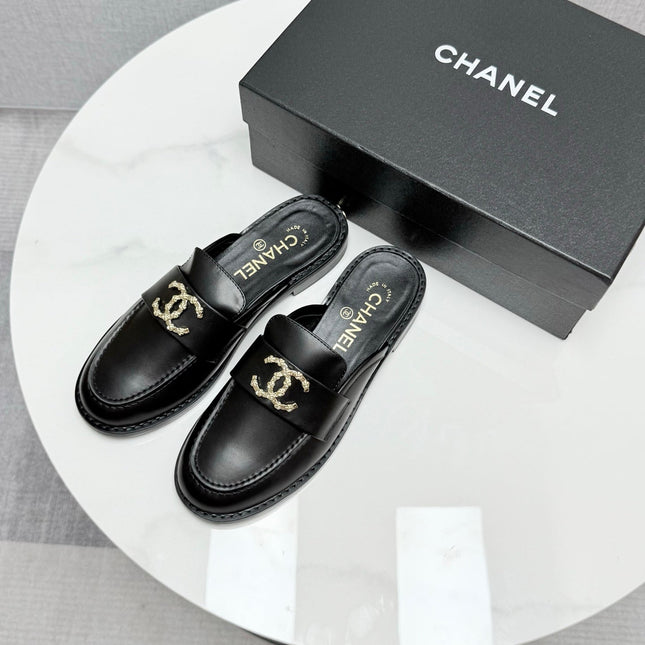 CC FLAT MULE 25S IN BLACK CALFSKIN STYLE 7